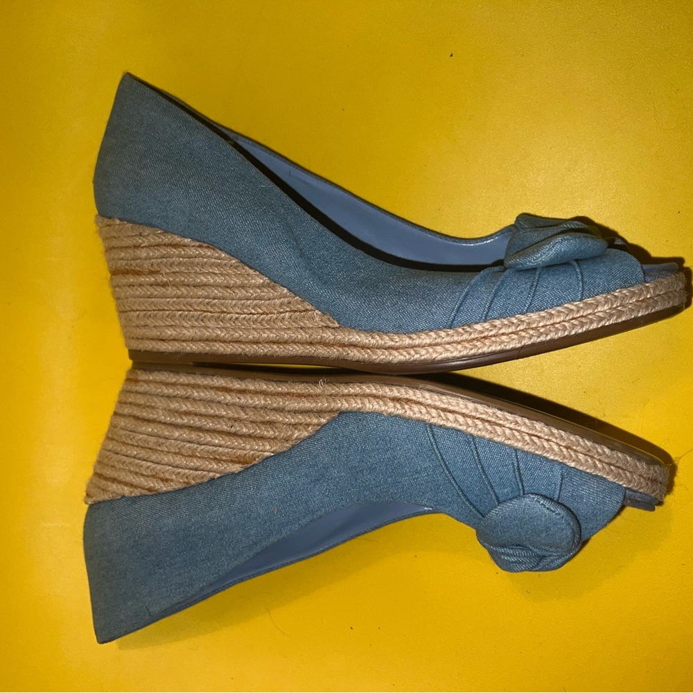 10 NEW BANDALINO espadrilles wedge heels rope & cotton denim rare find sunshine!